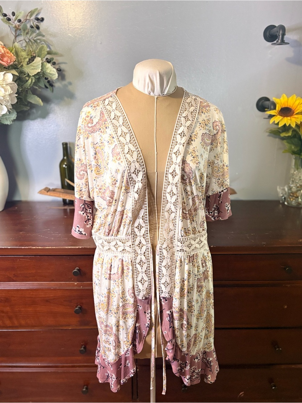 Cato Floral Lace-Trim Open Front Dress Cover-Up in Dusty Rose